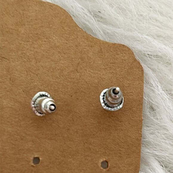 Silver earrings - Picture 2 of 2